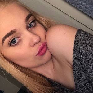 Meet your Posher, Cady